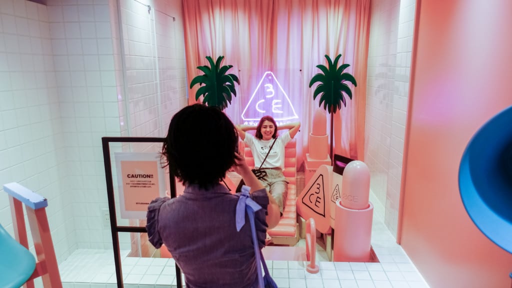 instagram experience retail - Insider Trends