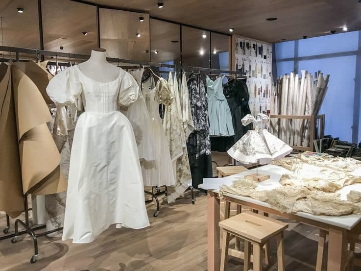 30 Top Luxury Retail Stores for 2019 - Insider Trends