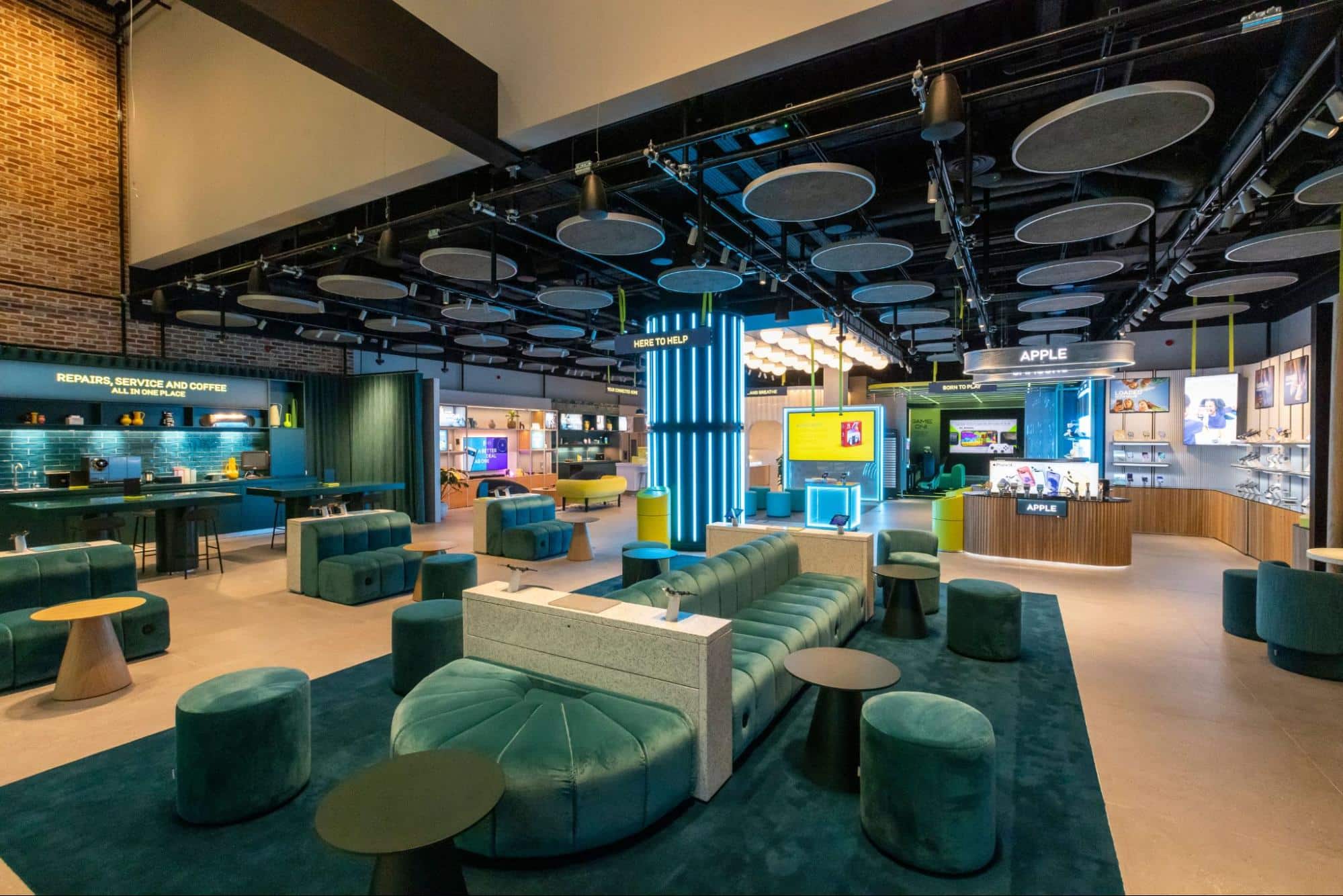 EE New London Retail Stores 